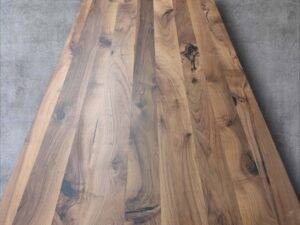 Esstisch Nussbaum – 200x100cm – lagernd